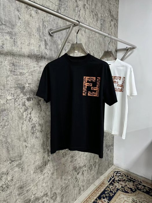 T-shirt men's