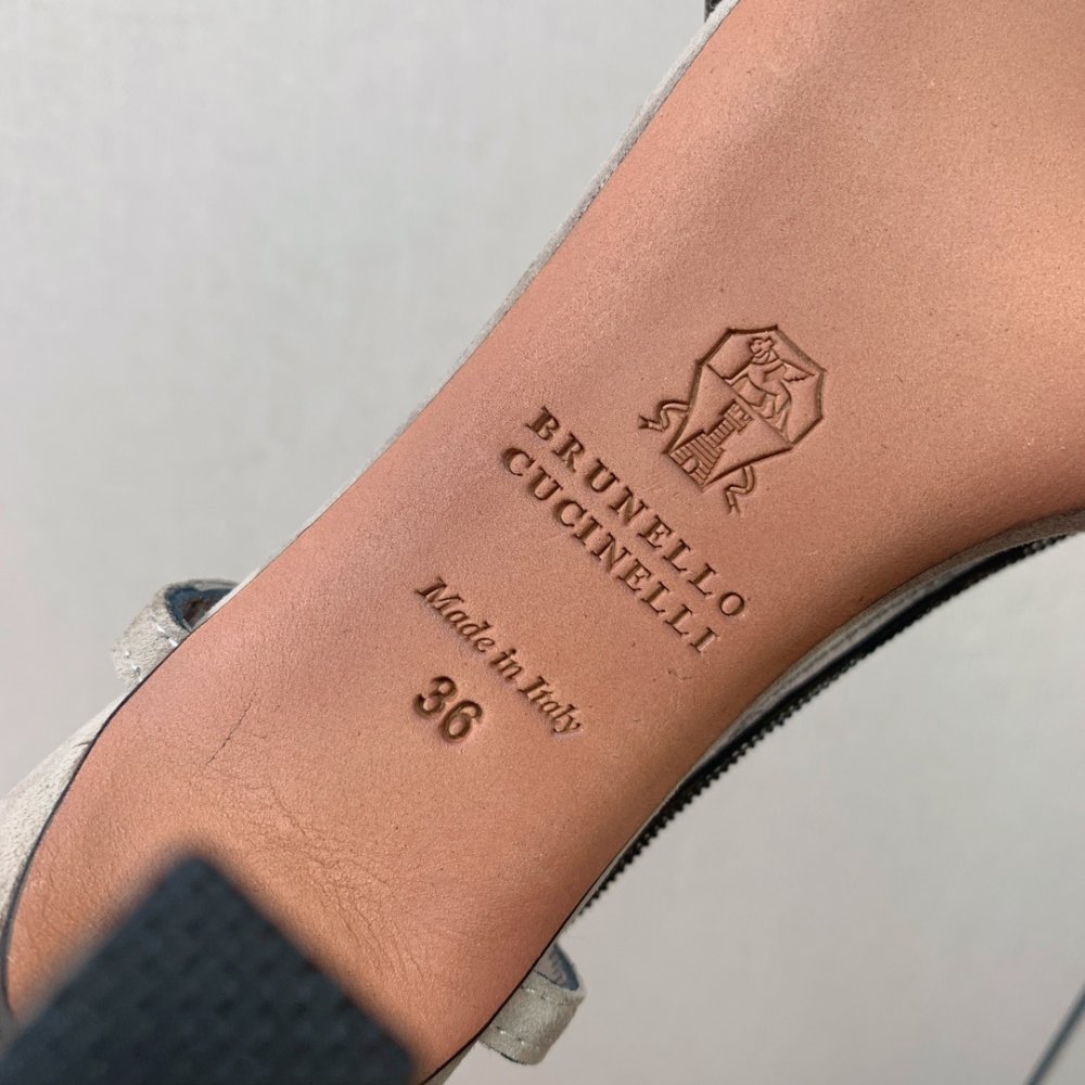 Босоножки фото 6