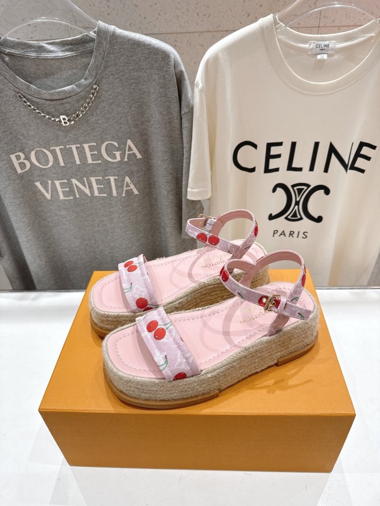 Sandals women's фото 3