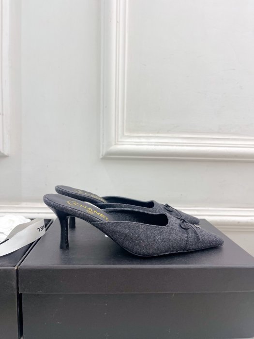 Босоножки фото 4