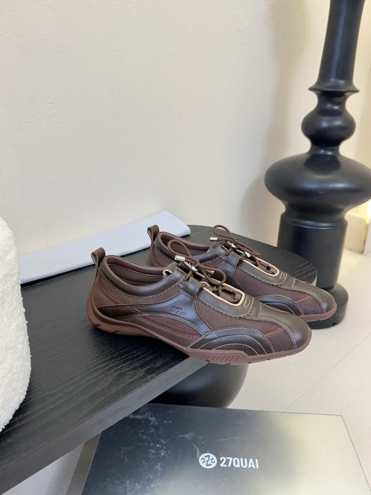 Кросівки жіночі фото 2