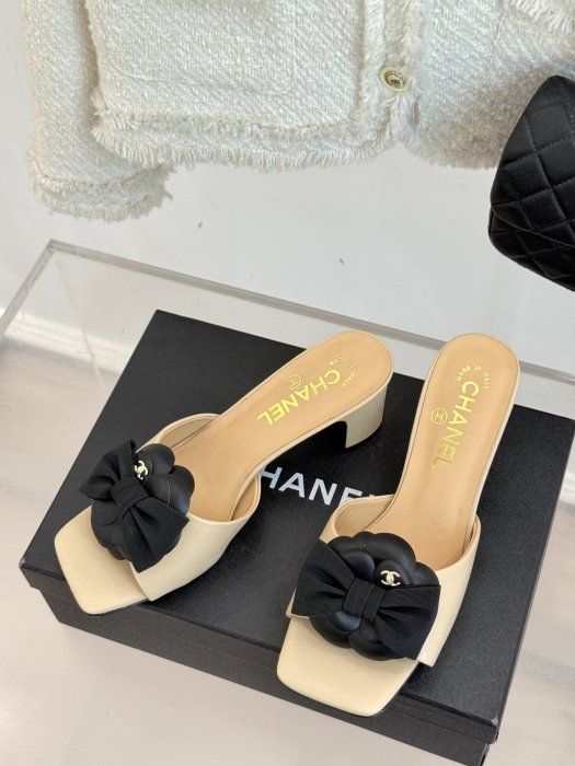 Босоножки фото 2