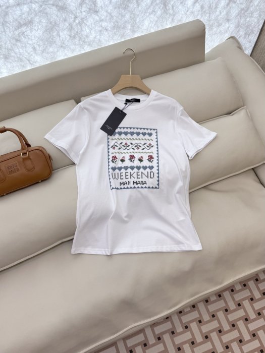 T-shirt women's фото 3