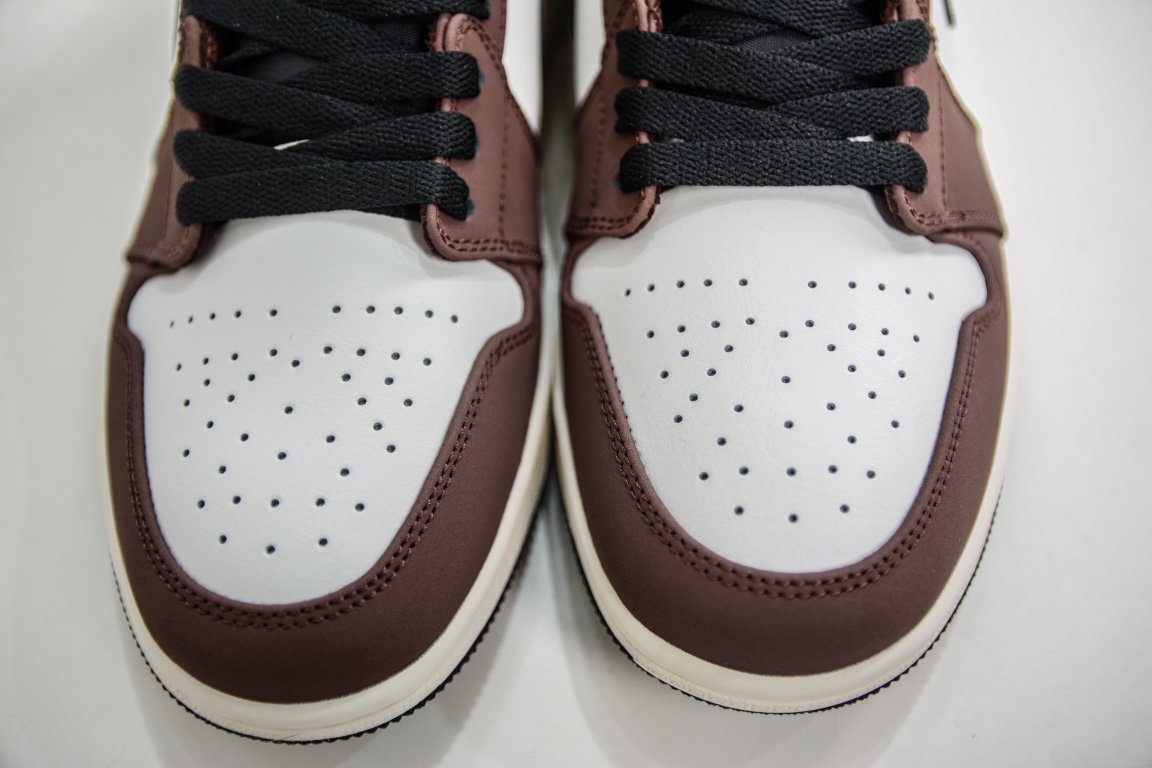 Sneakers Air Jordan 1 Low Mocha Brown DC6991 200 фото 9