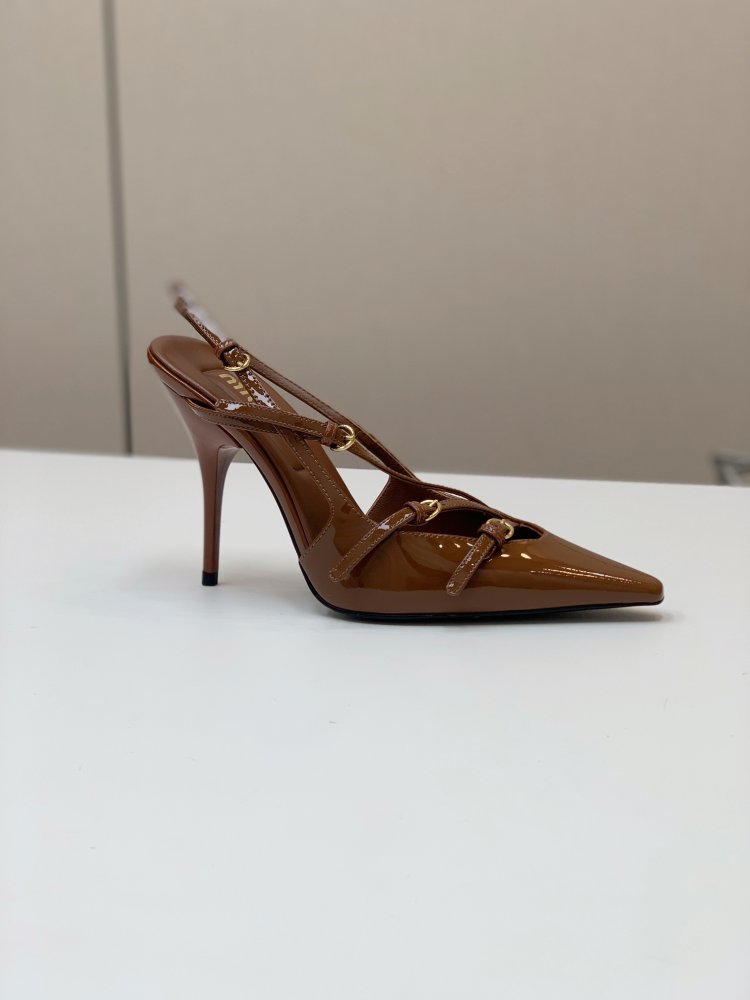 Босоножки фото 4