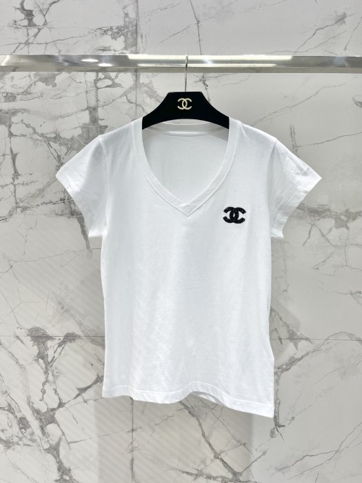 Футболка женская