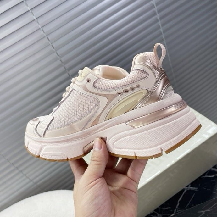 Кроссовки Golden Goose Deluxe фото 3