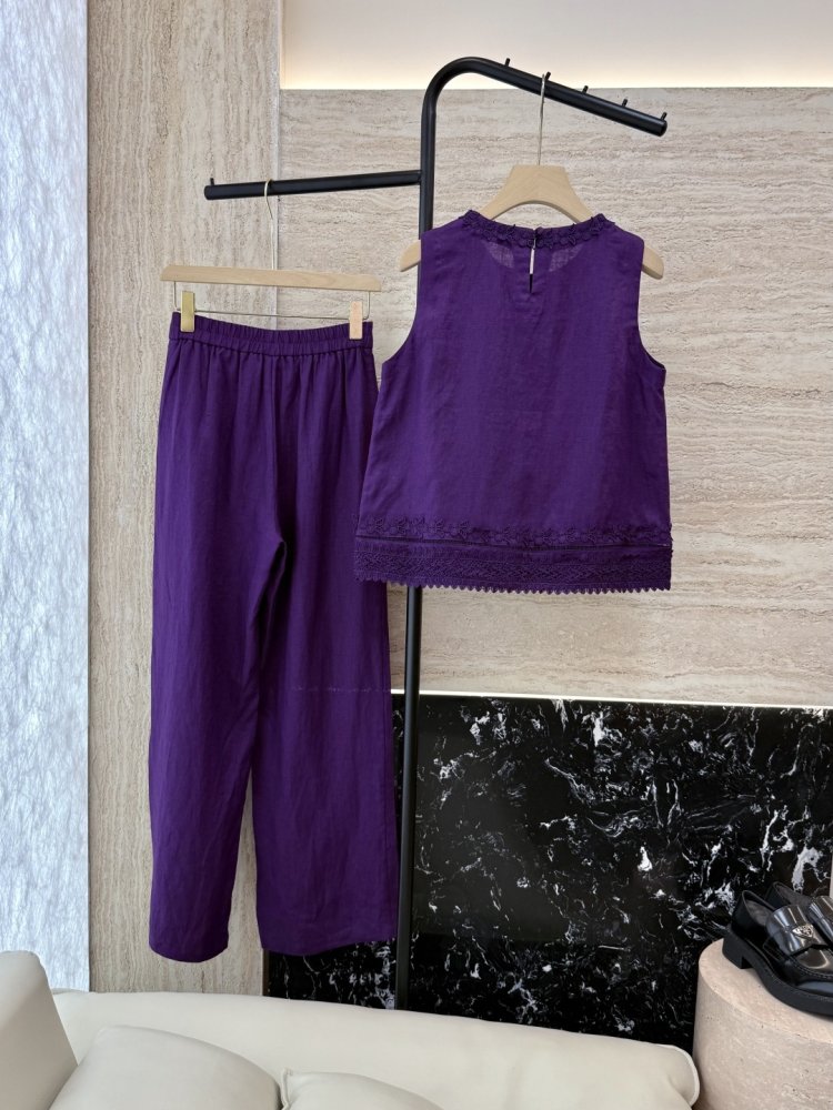 Костюм женский фото 2