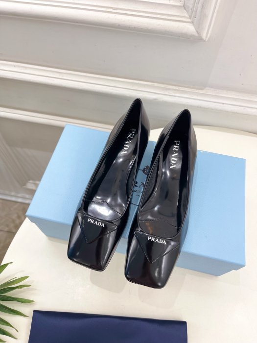 Shoes women's фото 5