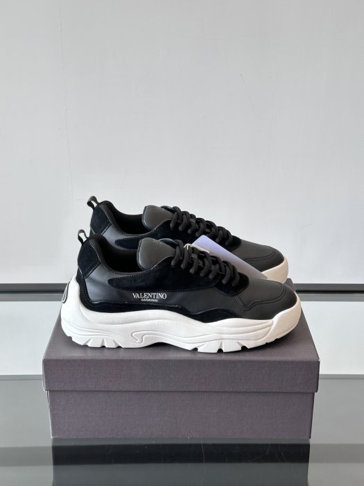 Кроссовки мужские