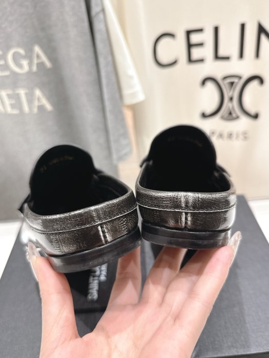 Мокасины кожаные женские фото 8