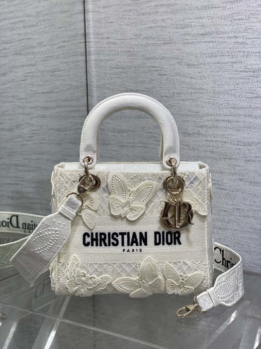 A bag women's Lady Dior 24 cm