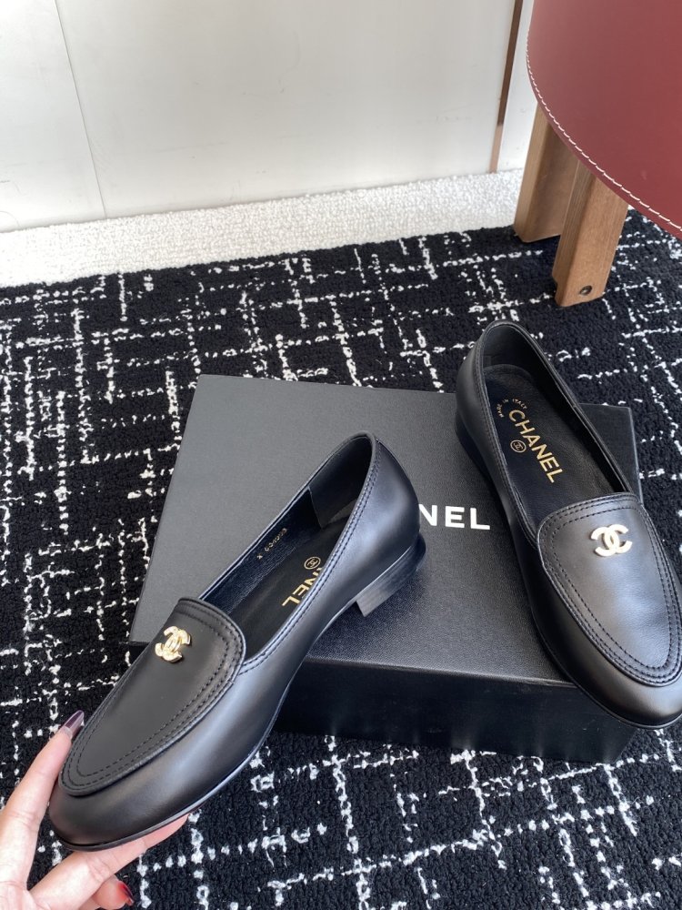 Лоферы женские фото 7