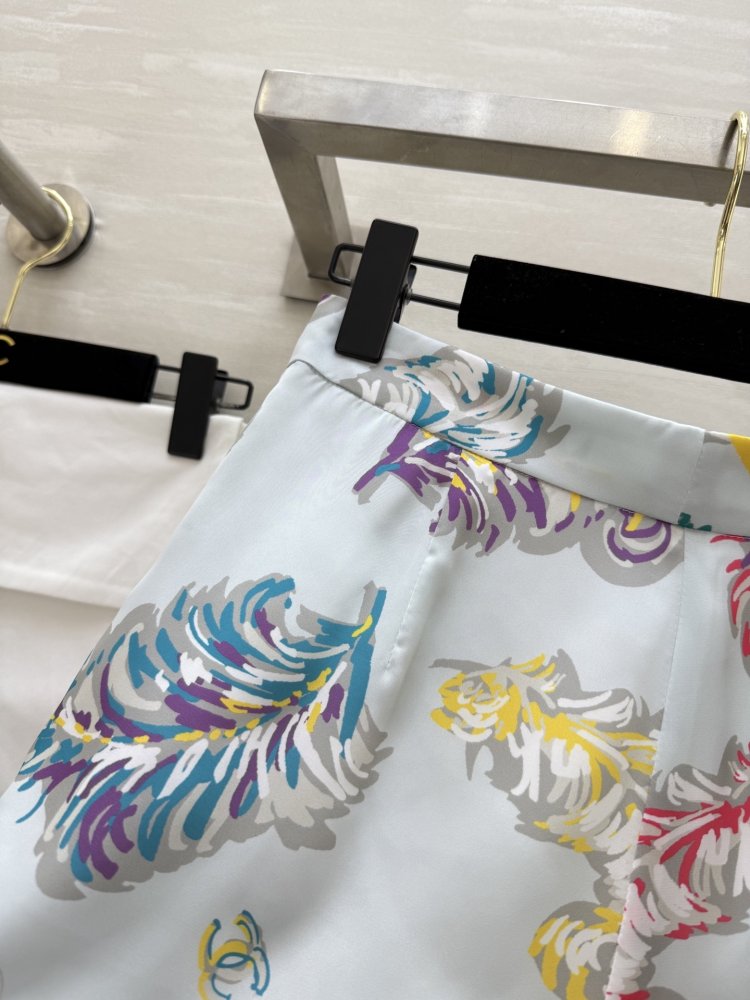 Shorts women's фото 7