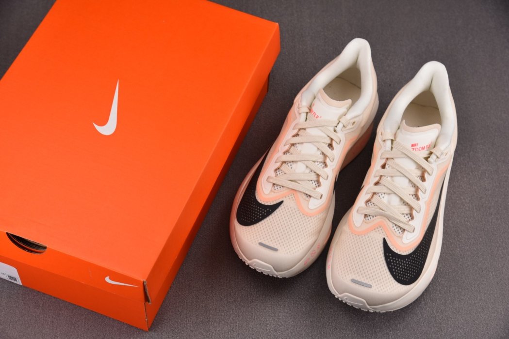 Кроссовки Zoom Fly 6 Pale Ivory Crimson фото 7