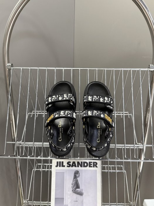 Sandals women's фото 6