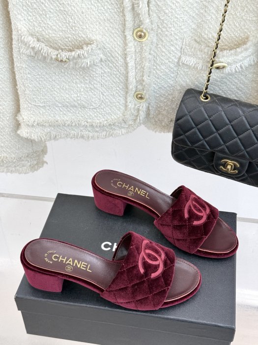 Босоножки фото 3