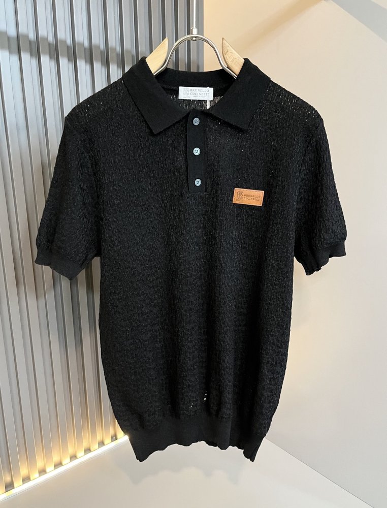 Футболка чоловіча