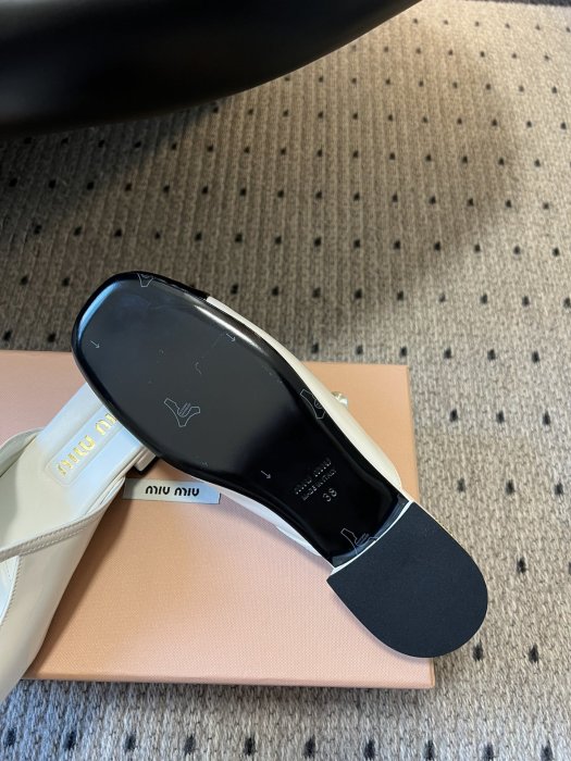 Босоножки фото 5