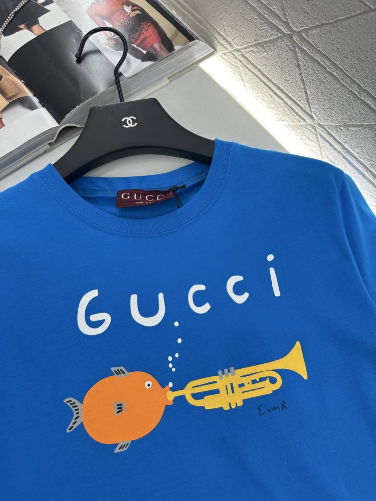 Футболка жіноча фото 8