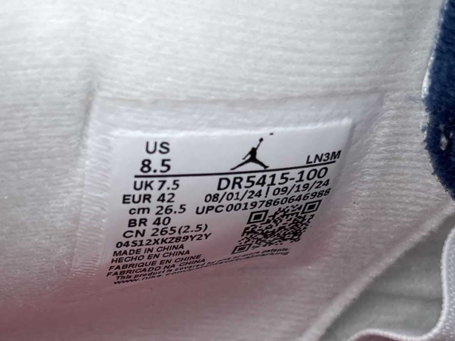 Кроссовки Nike SB x Jordan Air Jordan 4 Sapphire фото 8