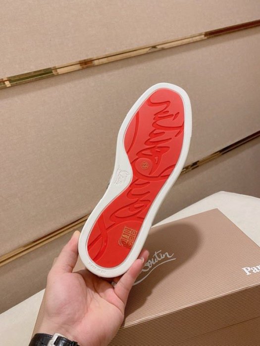 Кросівки чоловічі фото 9