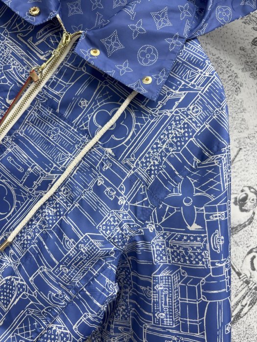 Jacket women's фото 6