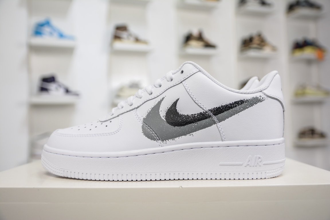 Кросівки Air Force 1 Low 07 Spray Paint Swoosh White Black FD0660-100