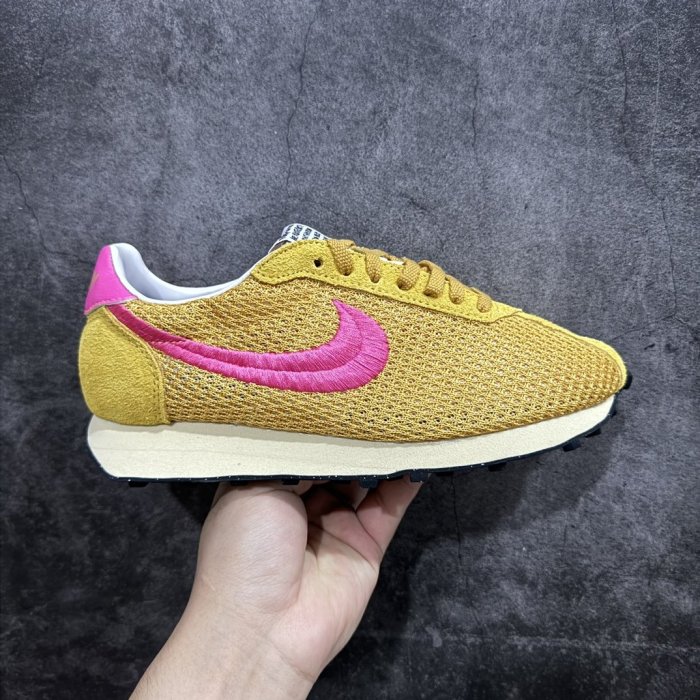 Кросівки Roshe Run LD-1000 x Stussy