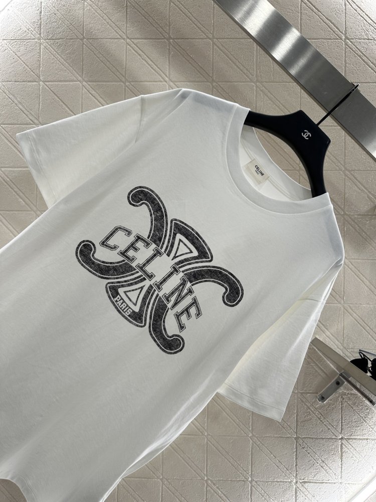 Футболка женская фото 3