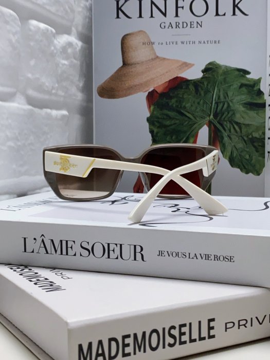 Окуляри сонцезахисні фото 3