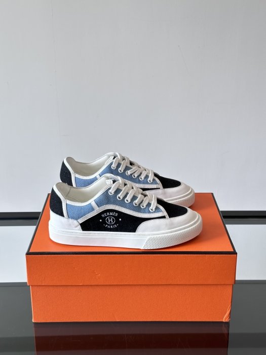 Кроссовки мужские