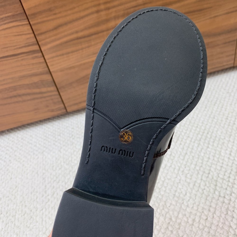 Лоферы женские фото 8