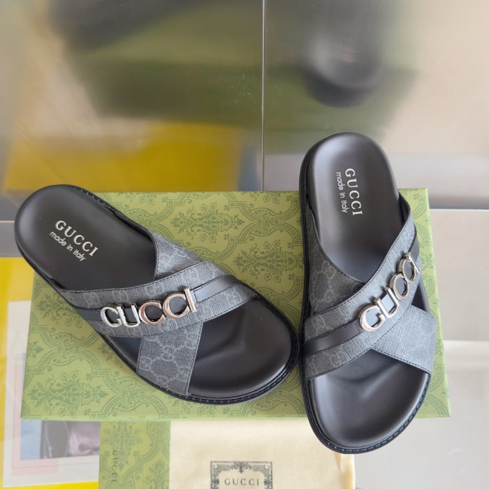 Шльопанці чоловічі фото 2