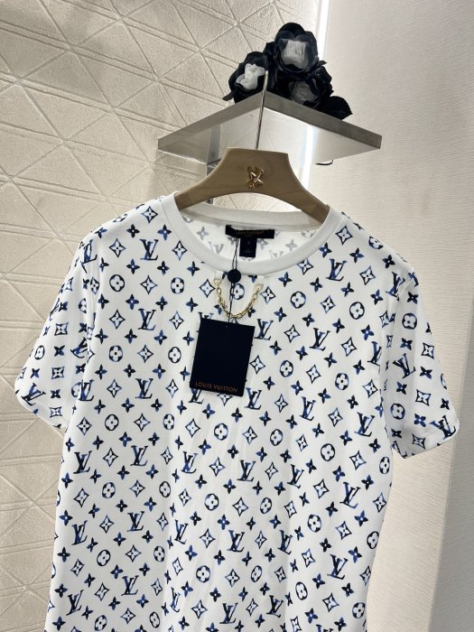 Футболка женская фото 3