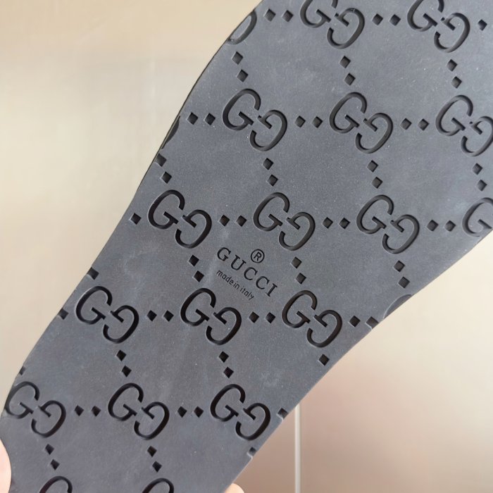 Шльопанці чоловічі фото 9