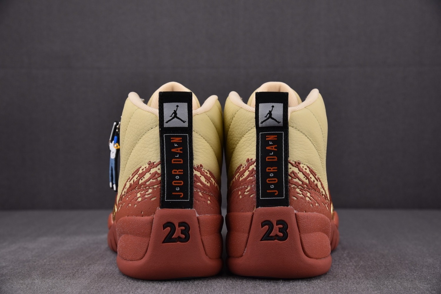 Sneakers  Air Jordan 12 Retro DV1758-108 фото 5