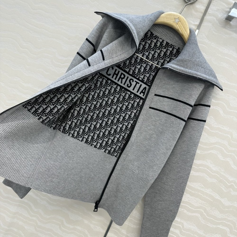 Кофта жіноча фото 6