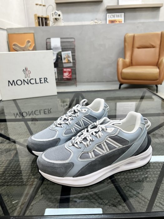 Кроссовки мужские