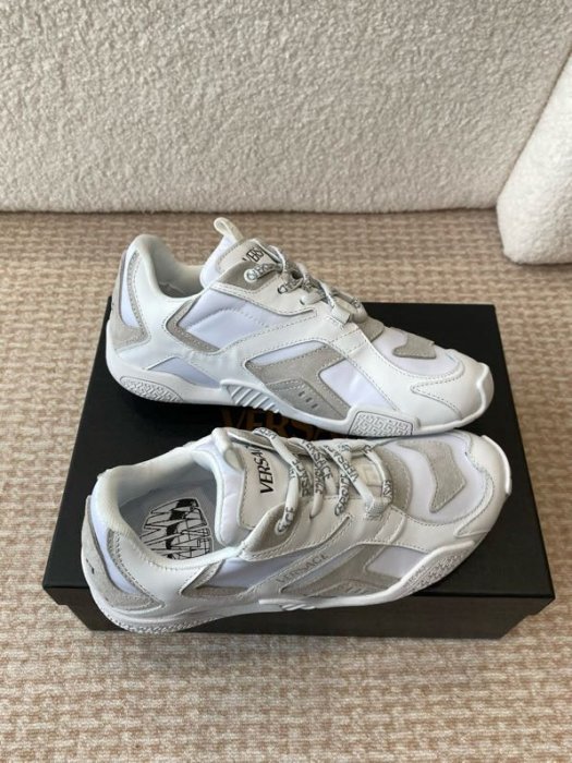 Кроссовки фото 9