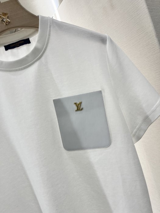 Футболка женская фото 5