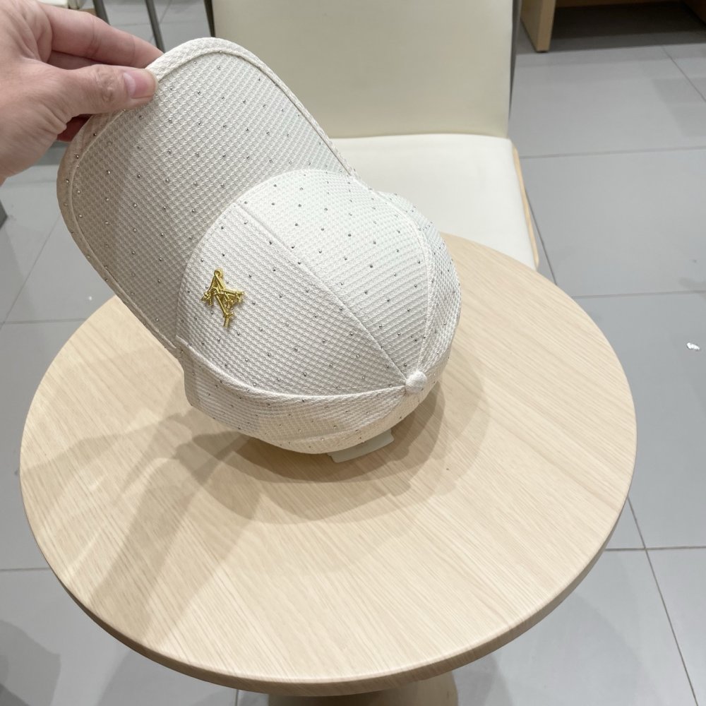 Кепка фото 7