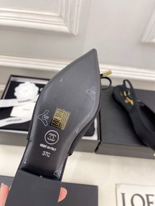 Босоножки фото 9