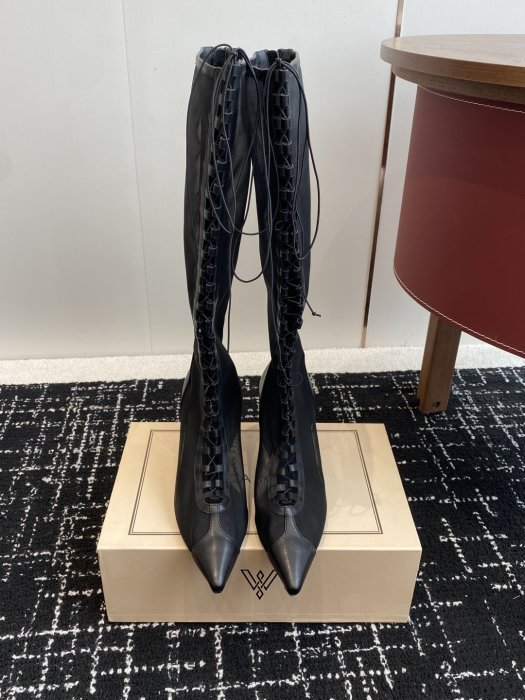 Boots women's