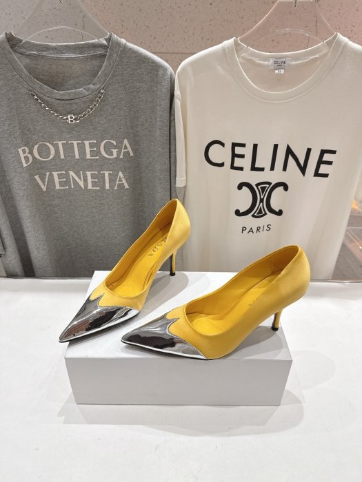 Туфли женские фото 3