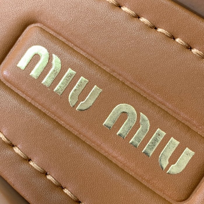 Сандалі жіночі фото 8