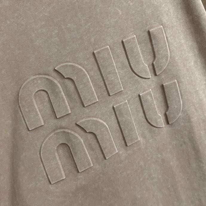 Костюм женский фото 10