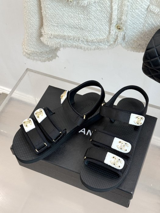 Sandals women's фото 2