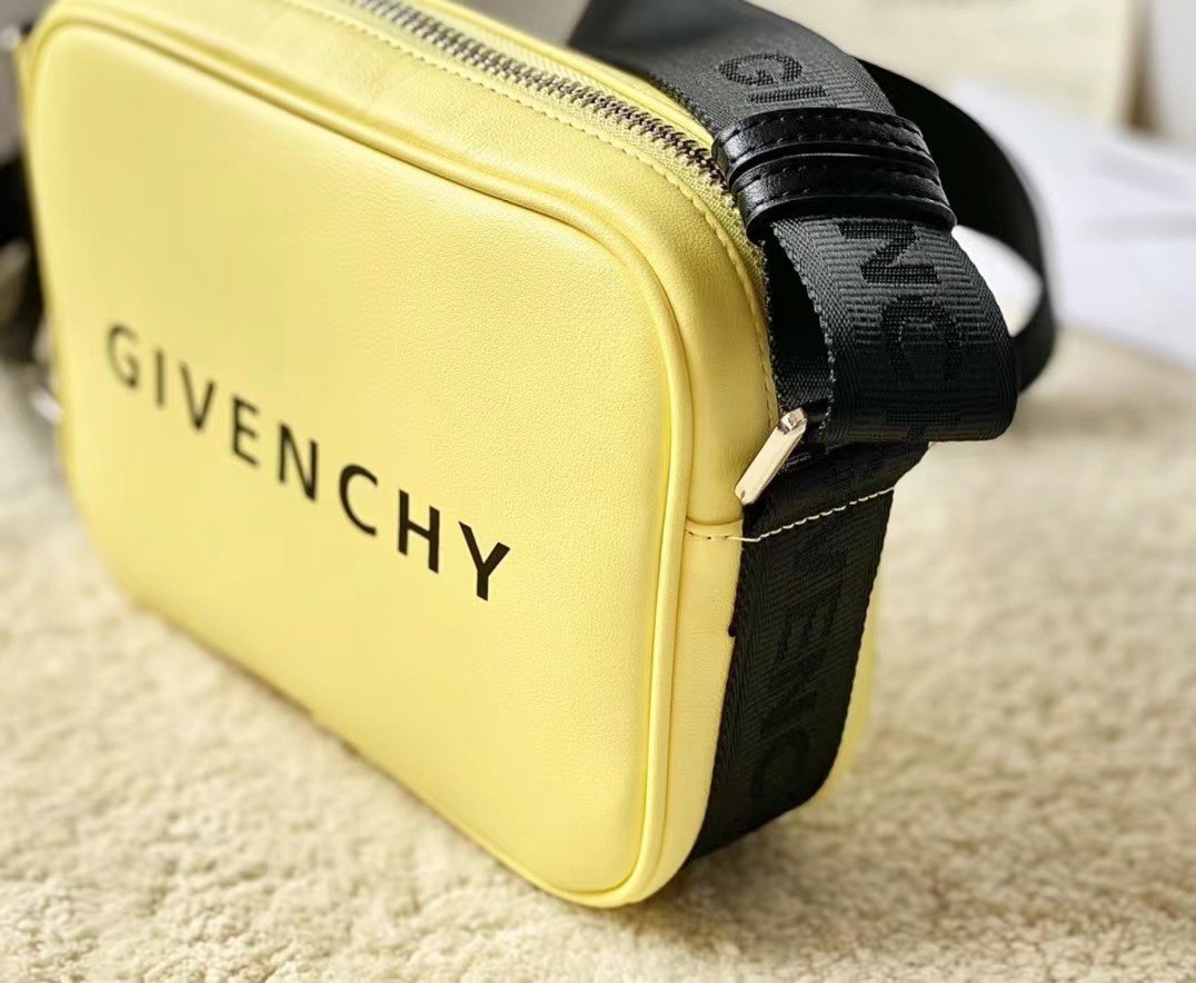 Сумка Givenchy 16 см фото 2