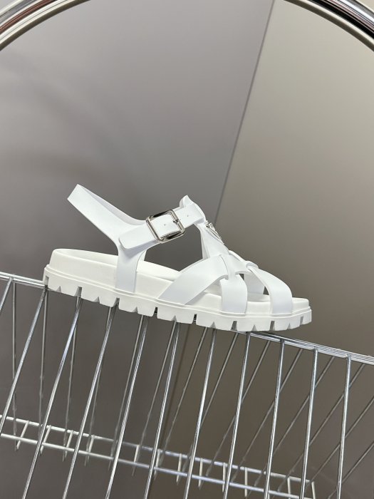 Сандалии женские фото 5